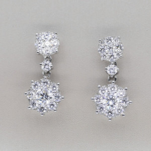 Pendientes Echeverria doble orla de diamantes.