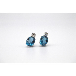 Pendientes Echeverria tú y yo de topacio london y brillantes.