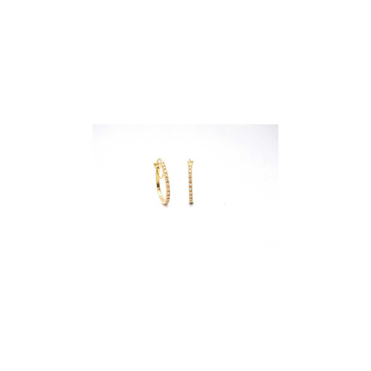 Pendientes Echeverria criollas de diamantes en oro amarillo.