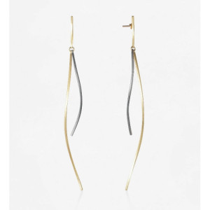 Pendientes MAJORAL de la colección PINASSA.